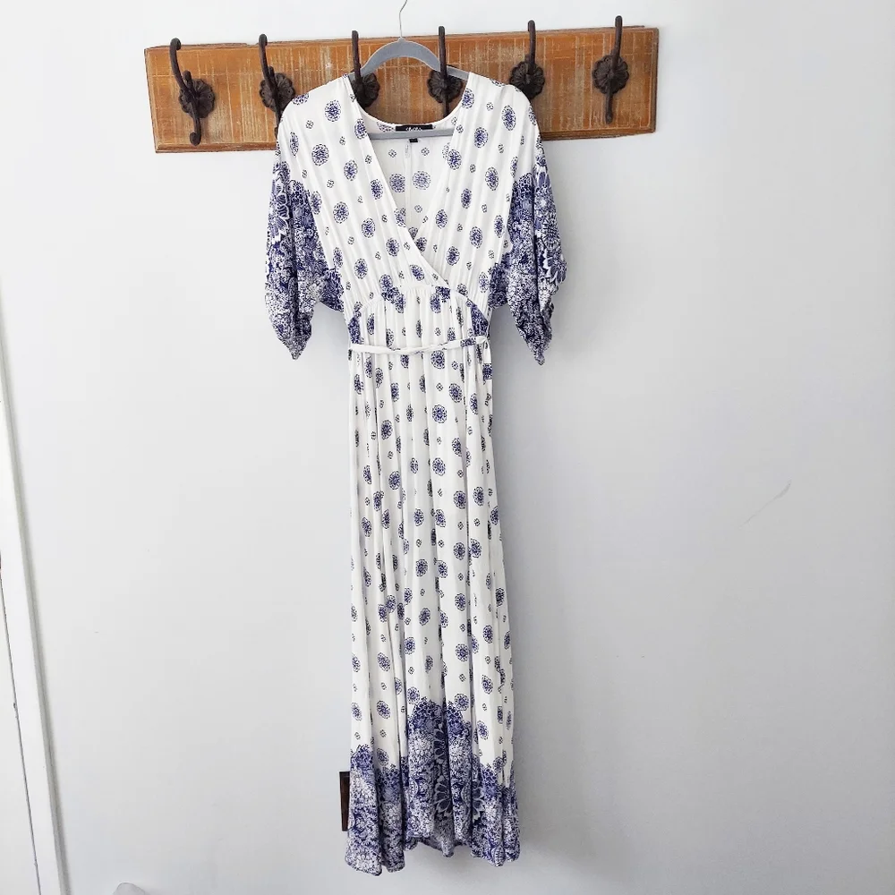 South of France Blue and Ivory Print Maxi Dress - Picture 4 of 16